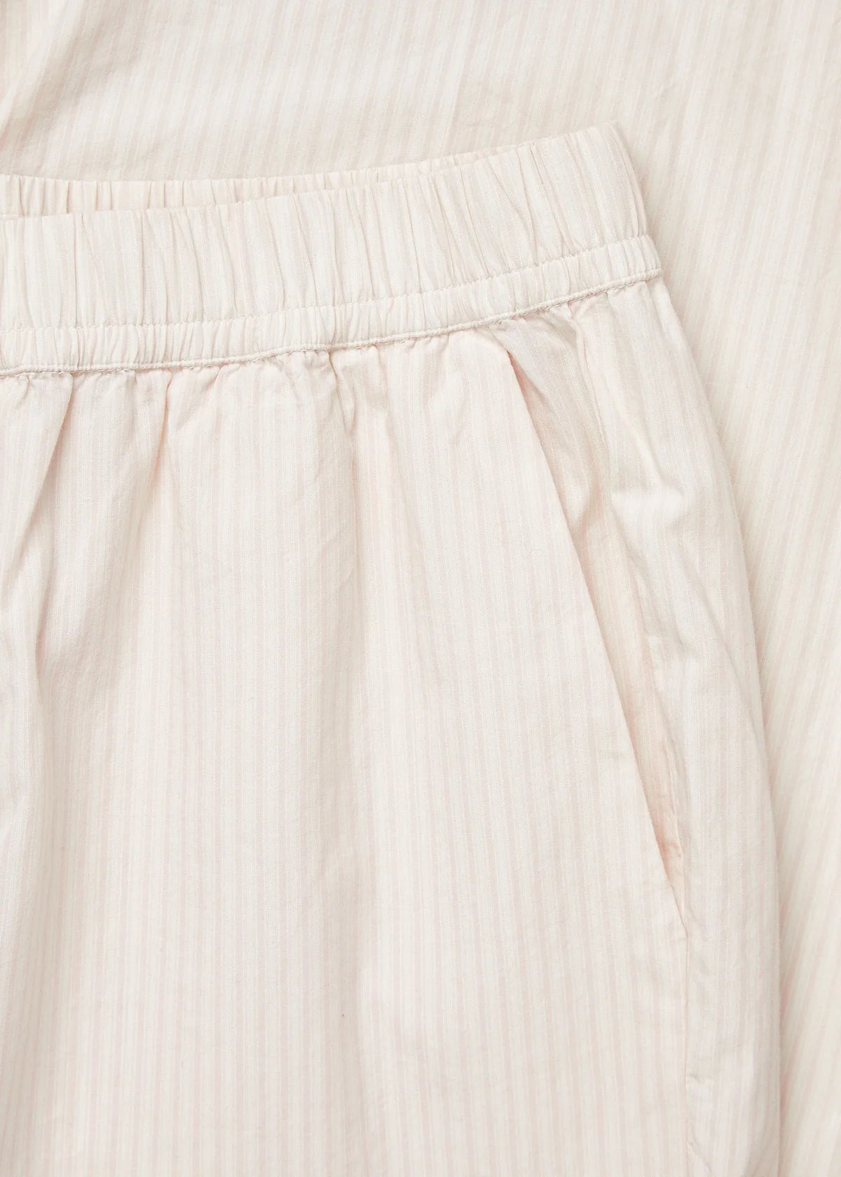 Creme hvid damepyjamas i bomuld fra Aiayu