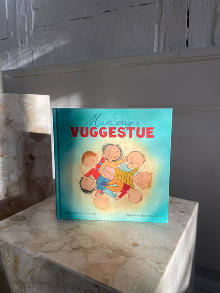 Min Dag i Vuggestuen • Børnebog