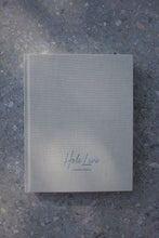 Indlæs billede til gallerivisning Hola Luna - a moon journal
